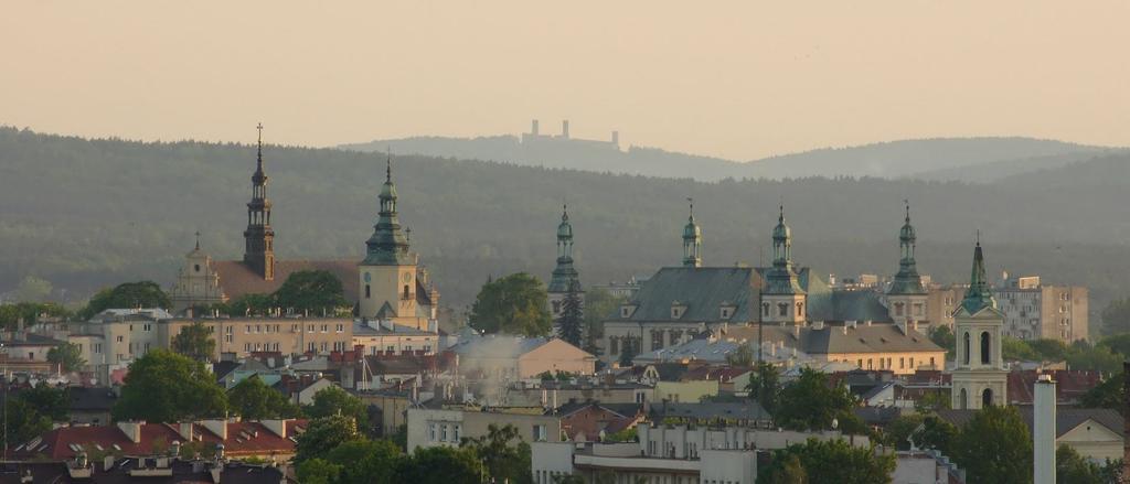 Apartament Na Solnej Z Widokiem キェルツェ エクステリア 写真