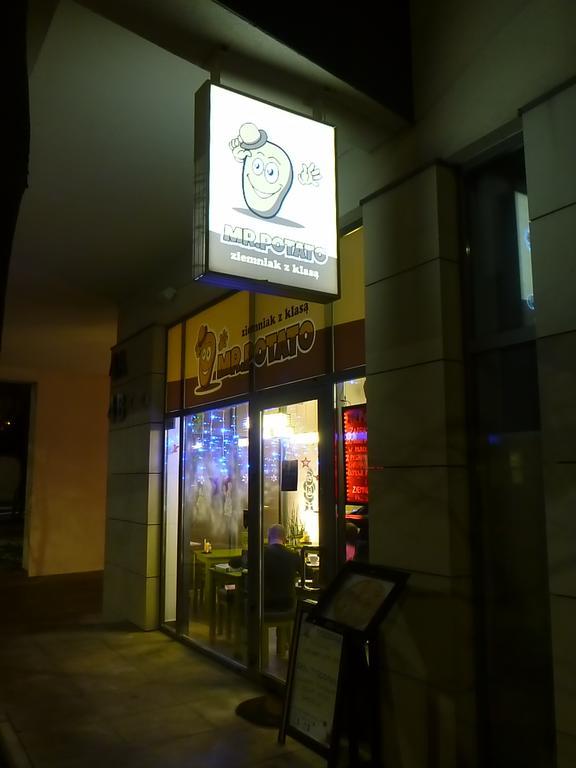 Apartament Na Solnej Z Widokiem キェルツェ エクステリア 写真